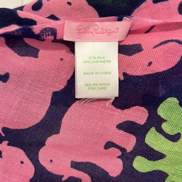 Lilly Pulitzer Murfee scarf elephant motif. “Tusk in Sun” - Picture 3 of 3